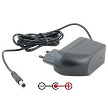 Avacom Napájecí adaptér univerzální 12V 2A 24W konektor 5,5mm x 2,5mm plus pól uprostřed