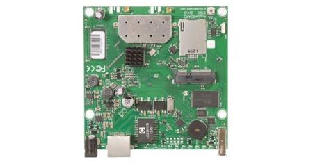 Mikrotik RB912UAG-2HPnD 600MHz, 64MB RAM, ROS